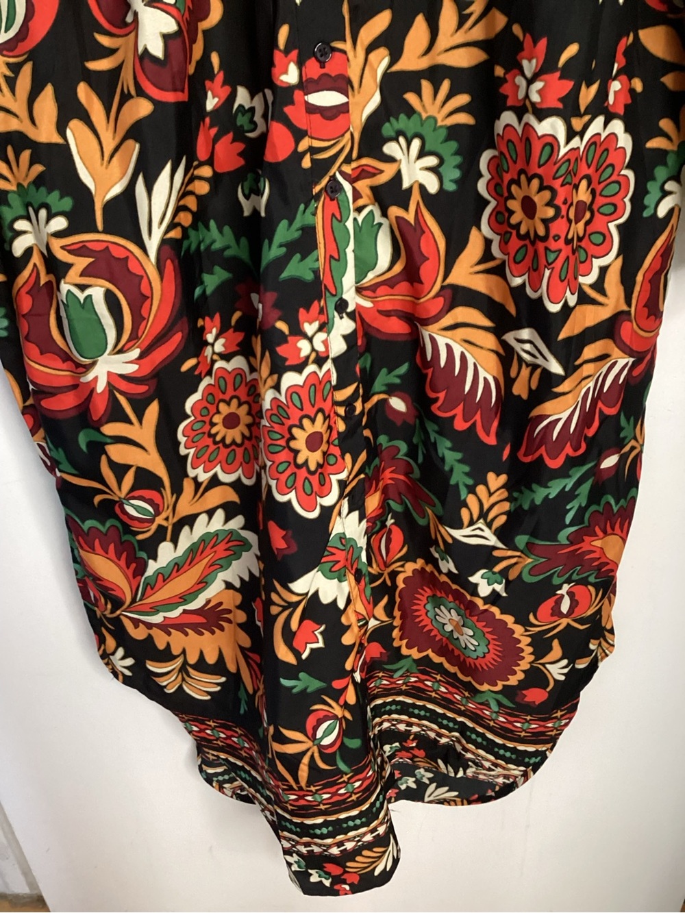 Floral Printed Long Dress in Black and Multicolor 1X - Picture 4 of 12